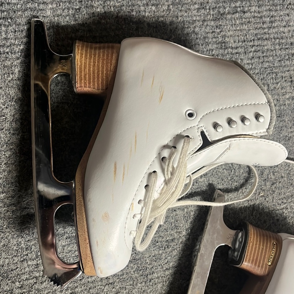 Jackson Freestyle Skates